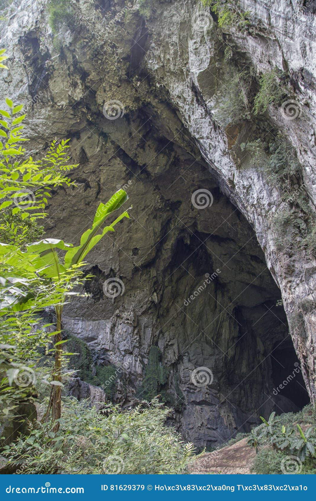 backdoor of hang en cave, the world 3rd largest cave
